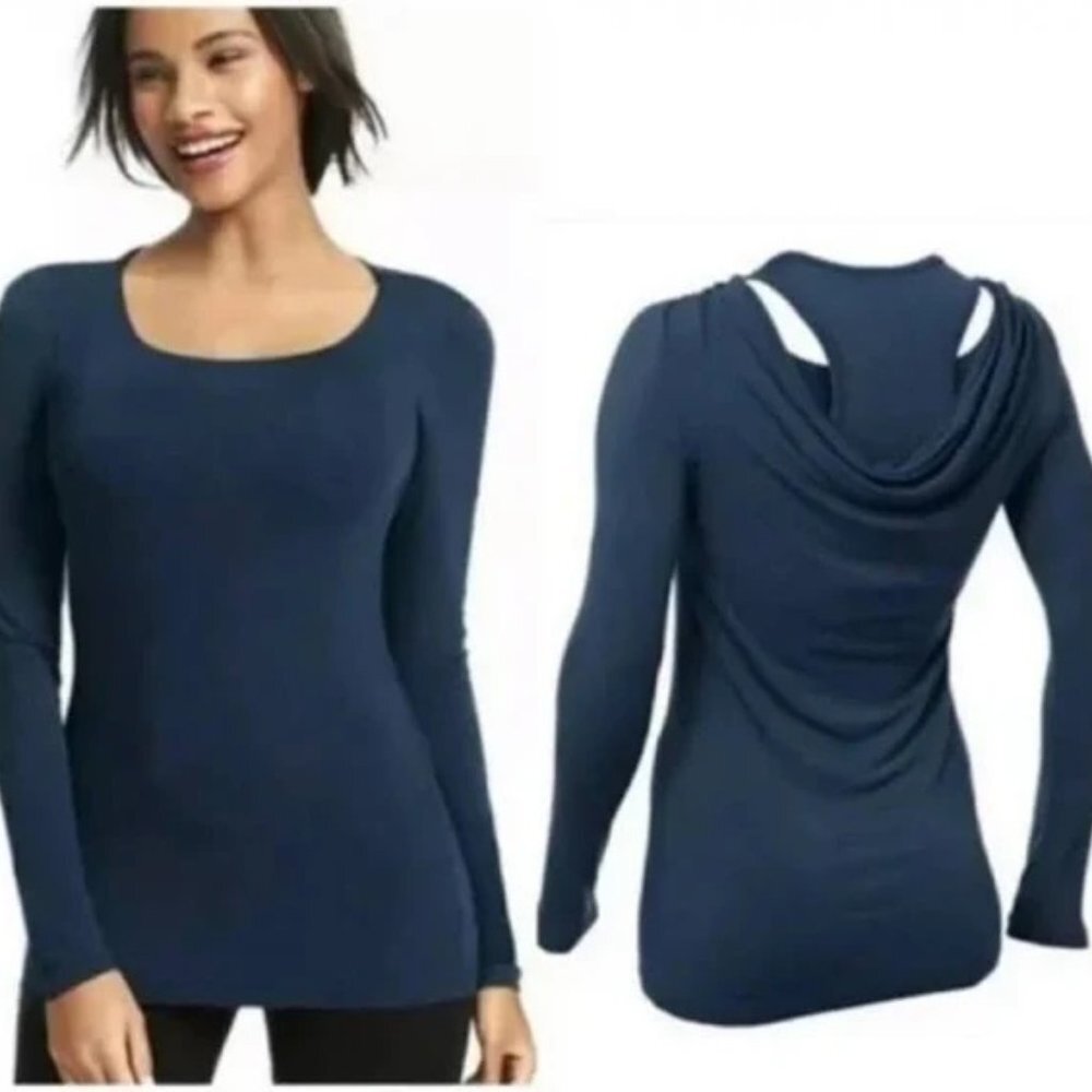 CAbi Racer Back Tee Style 585 Tunic Length‎ Size Small